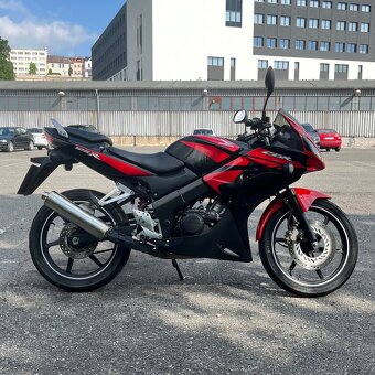 Honda CBR 125R - 2
