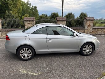 Vw EOS 2.0 FSI 110kw 2006 digi klima, serviska, kůže - 2