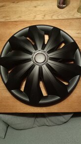 PRODÁM nové Poklice na plechové disky 16" - 2