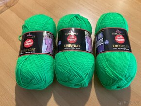 30dkg pletac příze Himalaya antipieling - 2