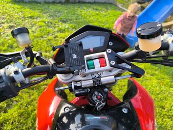 Ducati Hypermotard 1100 - 2