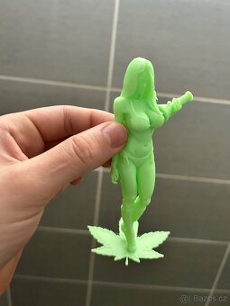 Sexy svítící weed figurka 420 - 2