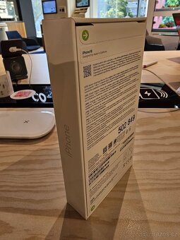 IPHONE 16 bílý T-Mobile - 2