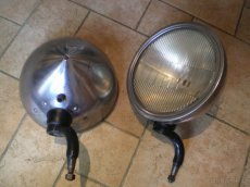 2x veliká světla z 30-tých let, oboje světla průměr 28 cm. - 2