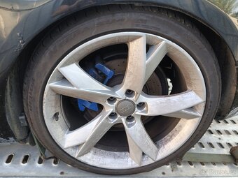 Audi A 5 S line anglie - 2
