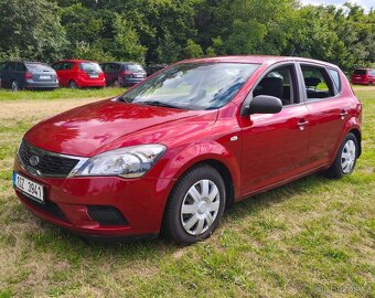 Kia Ceed 1.6 CRDi, rok 2010, najeto 171tis.km, po servise - 2