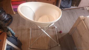 Vanička Shnuggle i  se stojanem - 2