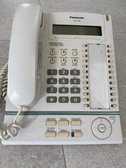 telefonní ústředna Panasonic KX-TDA15, karty, tel. - 2