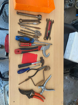 Dílenské nářadí - 2