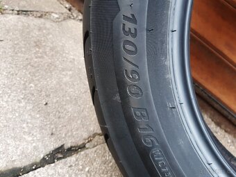 Michelin Commander II 130/90/16 - 2