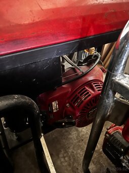 3 fázová elektrocentrála s Honda motorem gx 390 - 2