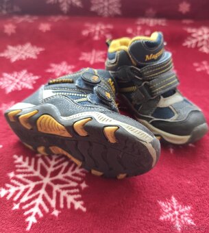 Dětské kotníkové botičky zn. MAGNUS vel. 23 stélka 150mm - 2