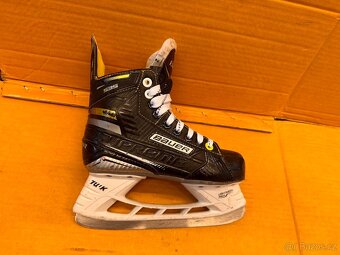 BRUSLE BAUER SUPREME S 35  vel. 35/2 D - 2