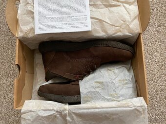 Nové pánské kožené boty Baťa se zateplením - č. 42 - 2