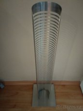 Celonerezový stojan na CD - 2