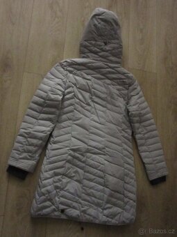 PRODÁM DÁMSKÝ PÉŘOVÝ KABÁTEK VEL.S ZN.OHUSKY - 2