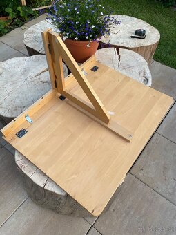 Jídelní stůl na stěnu - 2