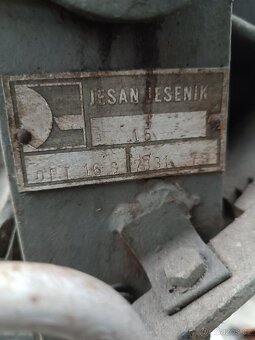 Ohýbačka trubek - 2