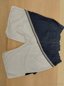 Šortky, bermudy Adidas a jiné - 2