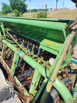 secí stroj hassia 3m. - 2