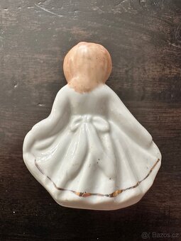 Porcelánová panenka - 2