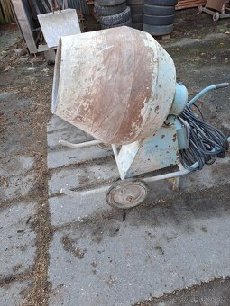 stavební míchačka - 2