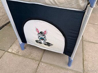 Cestovní postýlka - 2