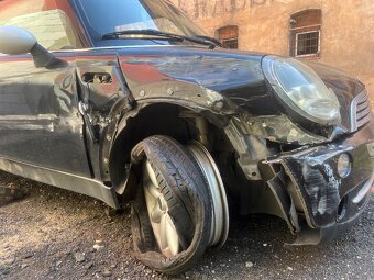 Mini Cooper r50 - 2