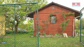 Prodej zahrady s chatkou, 390 m², Čelákovice - 2