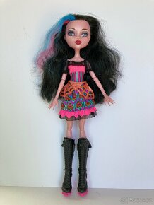 Monster high Dracubbeca Freaky Fusion - 2