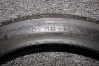 Čz - Cagiva Roadster přední pneu - 2