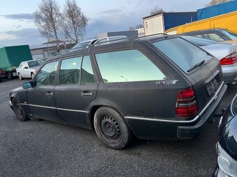 Mercedes Benz W124 300TD - 2
