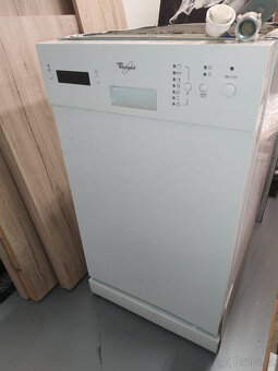 Whirlpool myčka nádobí 45 cm bílá - 2