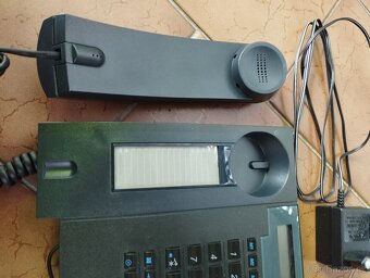 Telefon stolní - 2