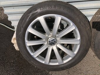 Alu Vw Omanyt 235/55r19 J8 - 2