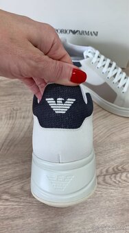 Luxusní dámské boty Emporio Armani 39 - 2