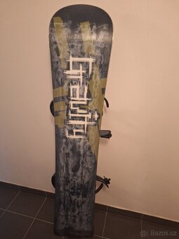 snowboard Gravity 156cm (možná 159) včetně vázání i bot - 2