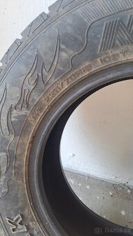235/70R16 - 2
