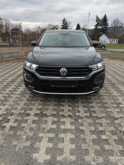 VW T Roc 1.5 Tsi 110kw manual,1 maj servis vw Top stav - 2