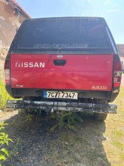 Nissan Navara Diesel + Hardtop - 2