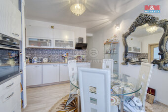 Prodej bytu 4+1, 102 m², Karlovy Vary, ul. Krušnohorská - 2