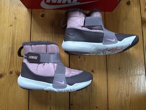 Nike Flex advance boot, vel. 35, vysoká pořizovací cena - 2