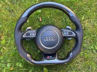 AUDI VOLANT CARBONOVY - zkoseny - karbon - perforovana koža - 2
