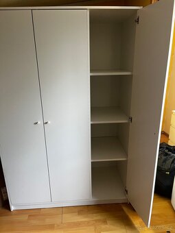 Šatní skřín IKEA - REZERVOVÁNO - 2