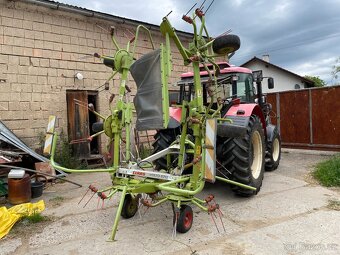 Obraceč sena. píce Claas volto 670, obracečka, obracák - 2