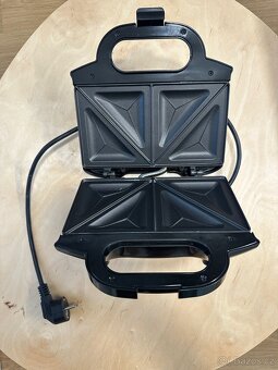 Tefal SM155212 Ultra Compact Toastovač - 2