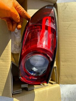Mazda CX5 2. gen., levý zadní světlomet ORIGINÁL - 2