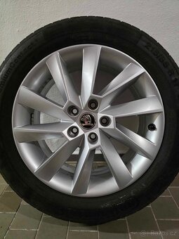 Originální alu kola Škoda Superb 3 R17 5x112 - 2