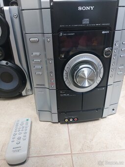 Hifi věž Sony HCD-RG100, 2 reproduktory, ovladač, 55 W - 2