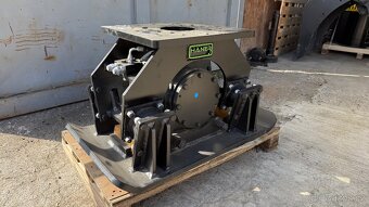 Vibrační deska na bagr pro bagry 4-8t - 2